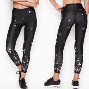 NWT‎ Victoria’s Secret Sport Jeweled 7/8 Tight -  Size XL- 6021